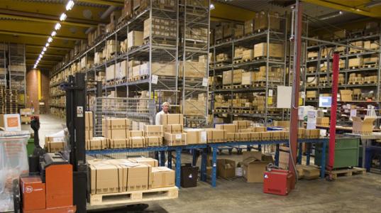 亞馬遜倉庫集體爆倉，自配送產品有望迎來變革